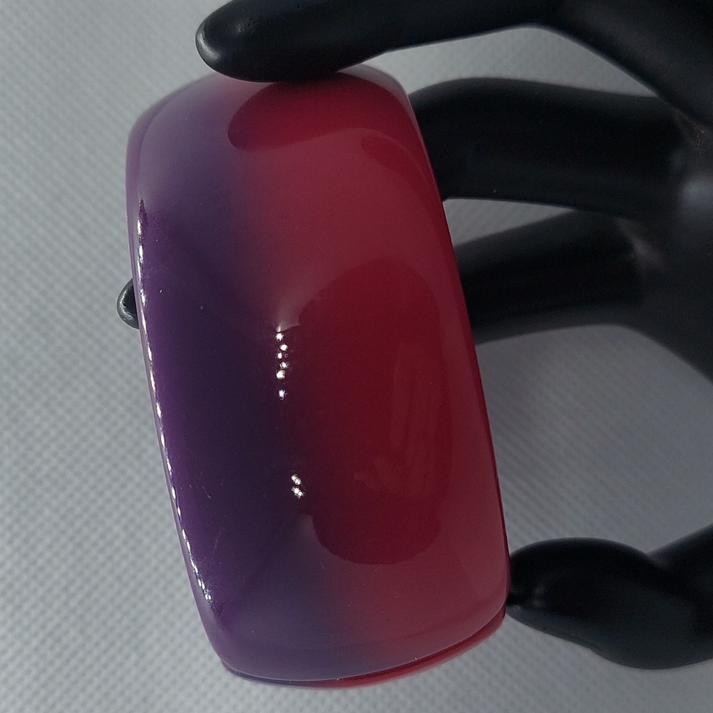 Resin pink and purple ombre clamper bracelet